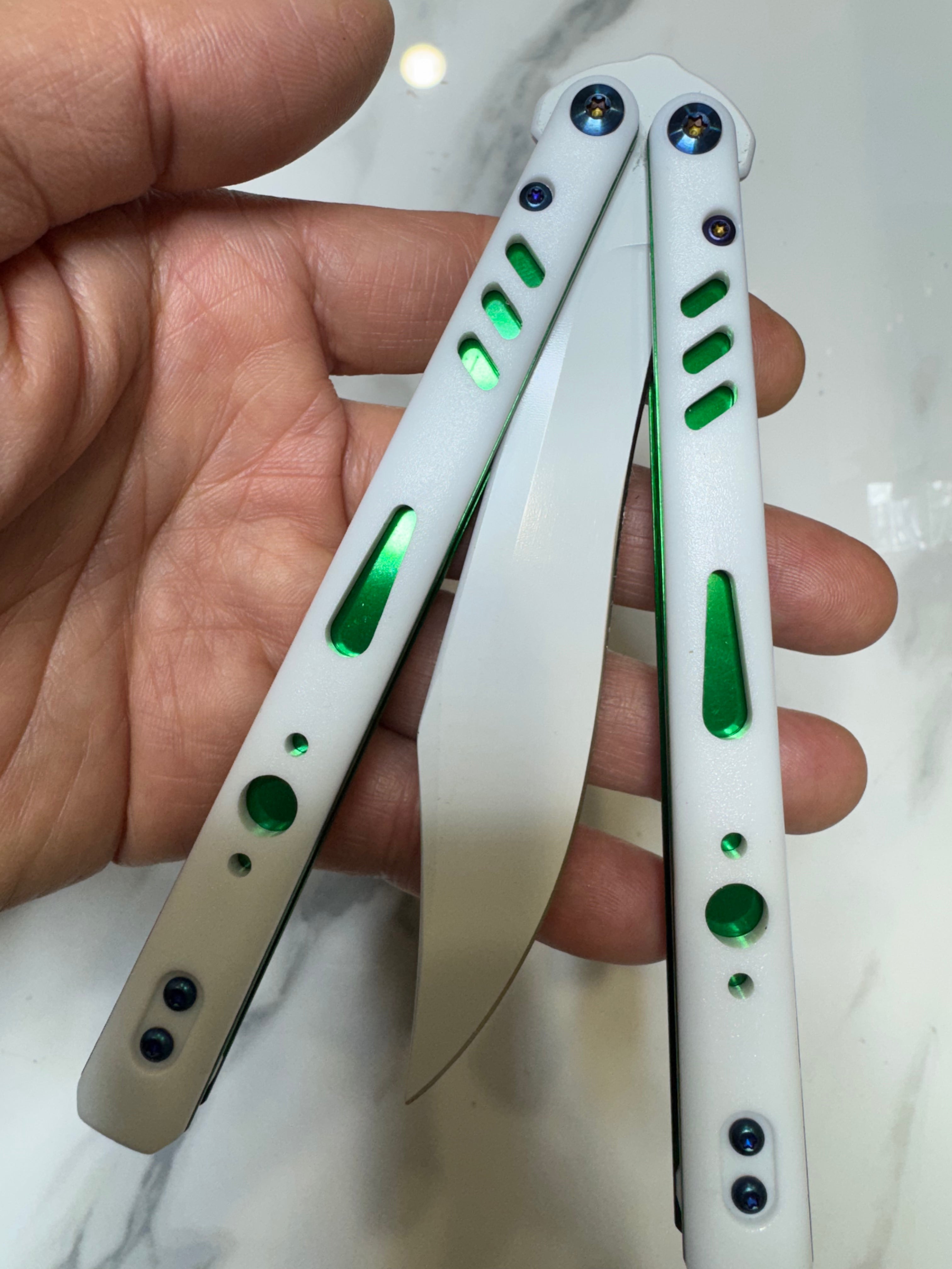 Butterfly Live Blade Balisong SEA LION1 White/Green FREE SHIPPING Age 18+ only