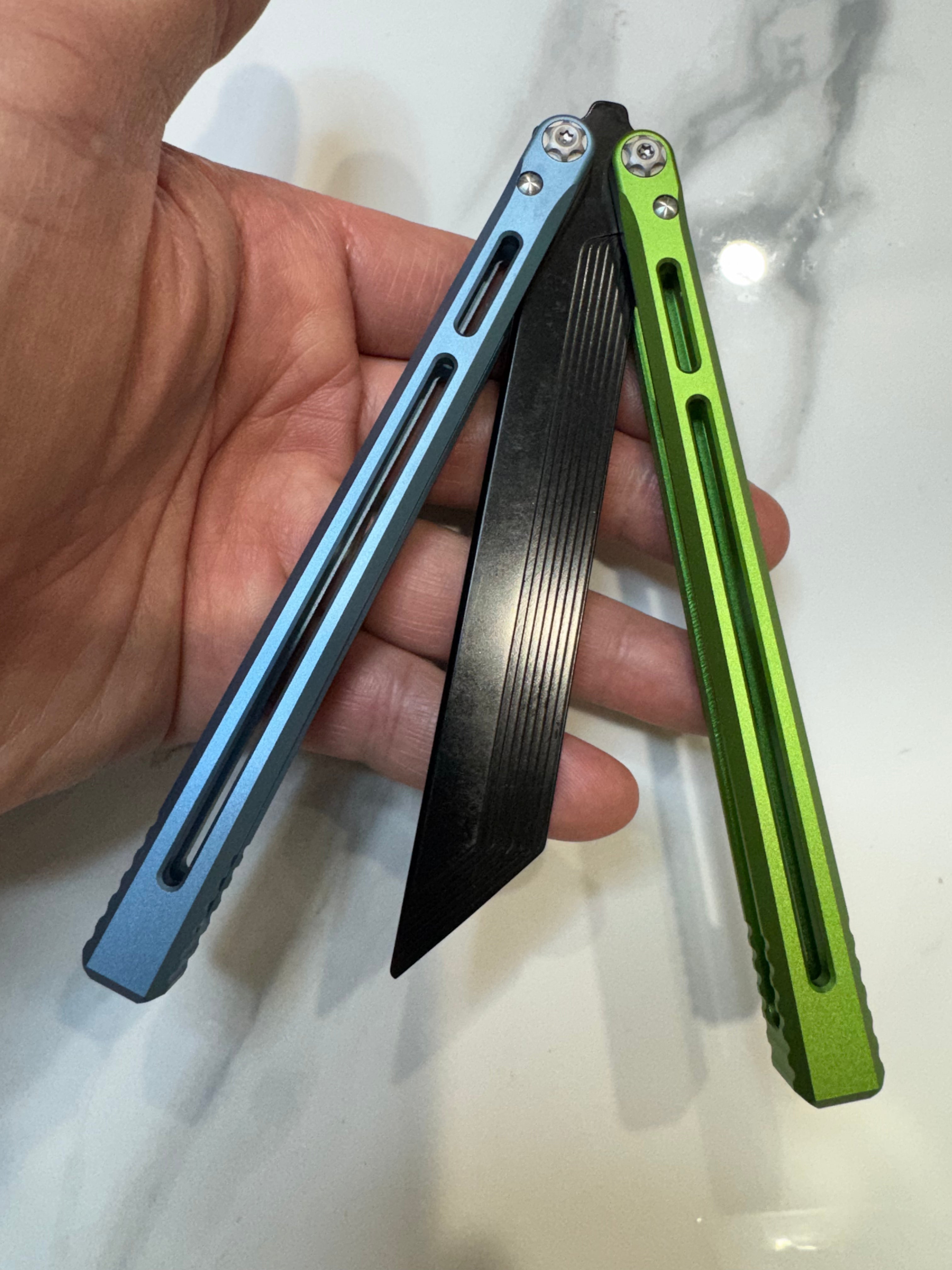 SEA SNAKE Full Aluminium Alloy Blue/Green Black blunt blade Safe Balisong Trainer PREMIUM QUALITY Free Fast Shipping
