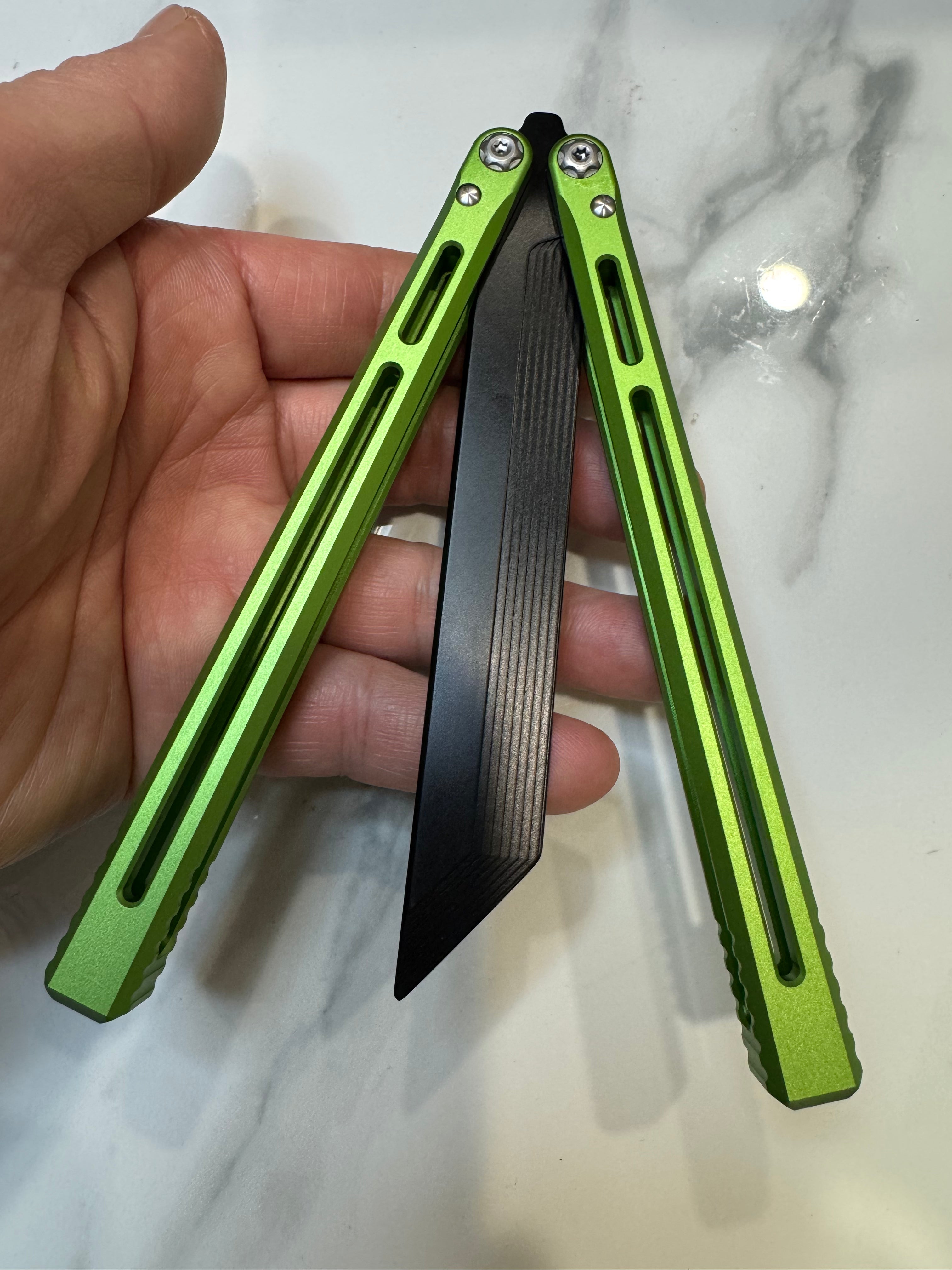 SEA SNAKE Full Aluminium Alloy Green/Black blunt blade Safe Balisong Trainer PREMIUM QUALITY Free Fast Shipping