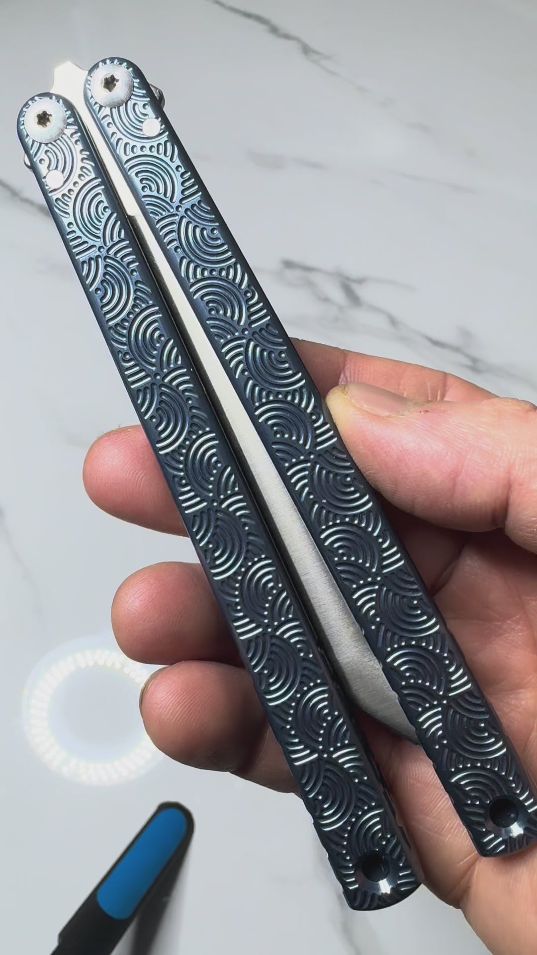 Butterfly Live Blade Balisong DRAGON TONGUE-2 (Grey handles Silver Blade) Gift Ideas FREE SHIPPING Age 18+ only